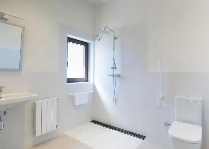 Brisa De Quintres מלון *