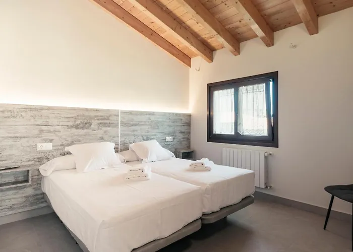 מלון Brisa De Quintres *